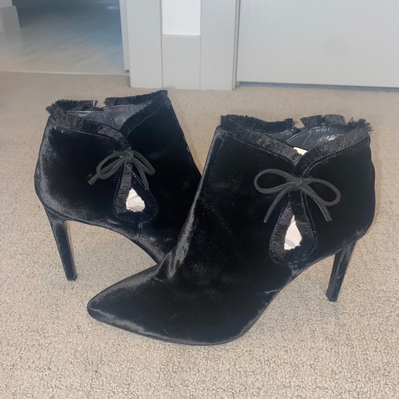 Stuart Weitzman Velvet Booties - Picture 1 of 5